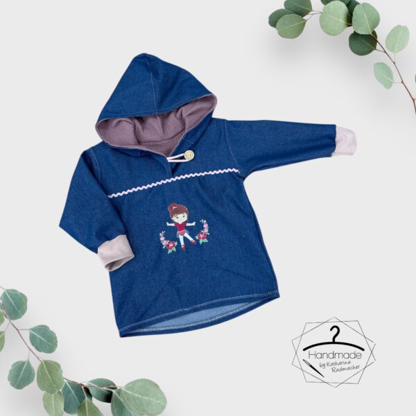 Größe: 104 - Jeans Outdoor Hoodie bestickt