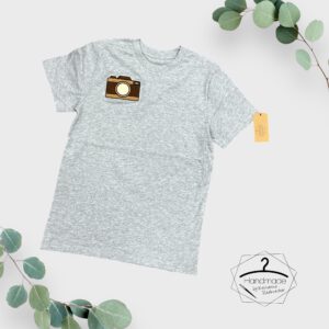 Größe: 134/146 - T-Shirt „Kamera“